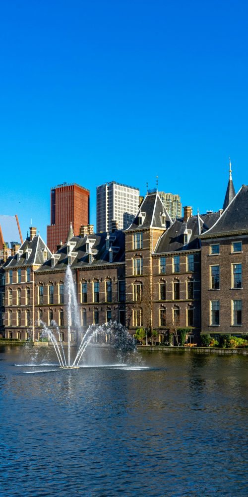 De Vries Robbé Makelaars - Jaaroverzicht huizenmarkt Den Haag 2025 & Visie 2026